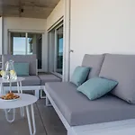 Apartamento Caminho Real S - By Sch *